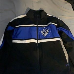 Cheer Athletics warm up